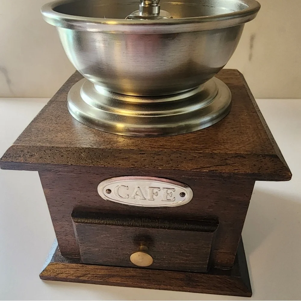 Vintage Handcrafted Wooden
Coffee Grinder - Picture 3 of 5